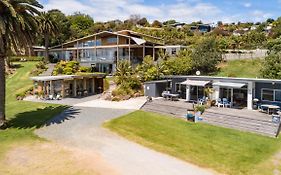 Golden Sand Beachfront Accommodation